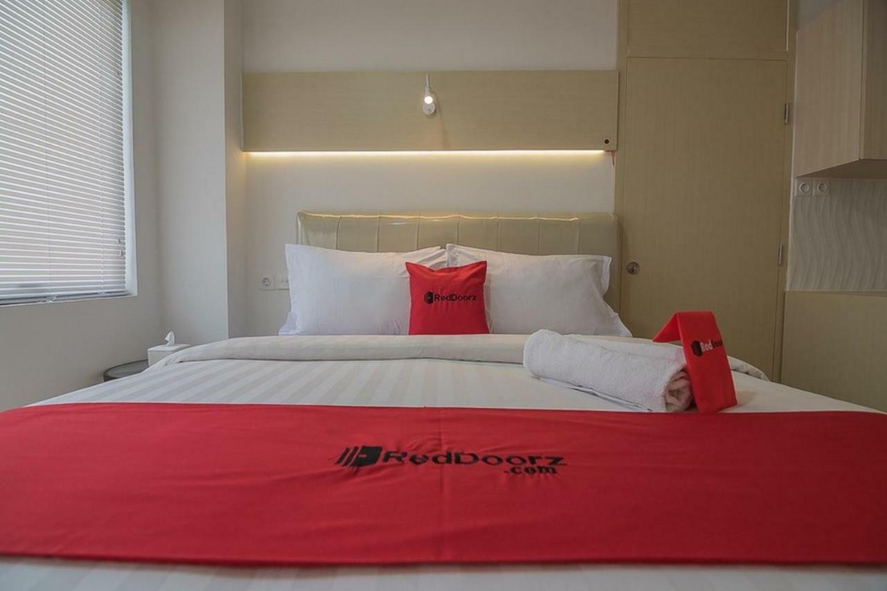 Reddoorz Apartment @ Sentul Tower Μπογκόρ Εξωτερικό φωτογραφία